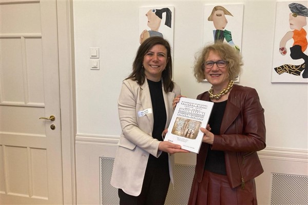 DBB Eş Başkanı Bucak, Zürih’in ulaşım projelerini inceledi