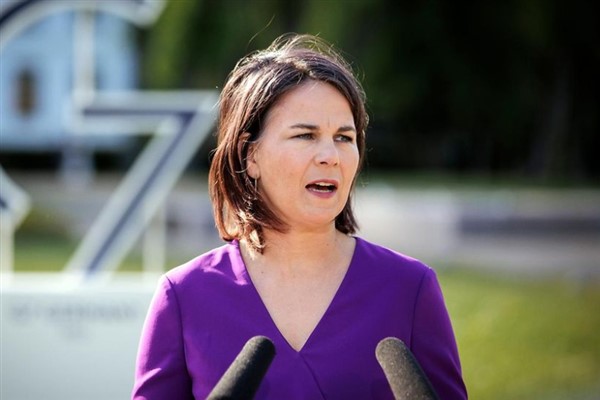 Almanya Dışişleri Bakanı Baerbock: Artık herkesin ateşkese uyması gerekiyor