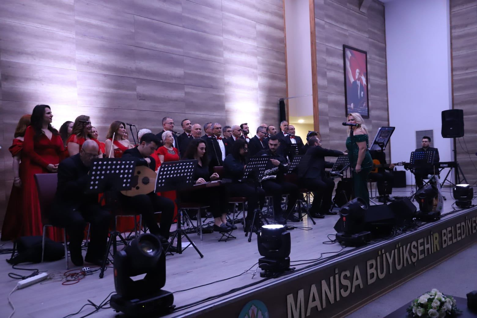 Alaşehir’de ”Türk Sanat Müziği Korosu Konseri” düzenlendi