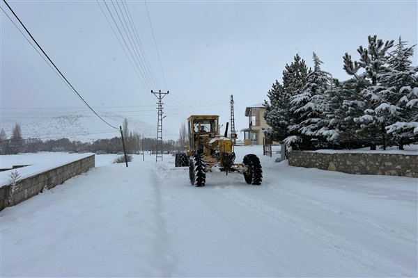 Kayseri Büyükşehir Belediyesi, 47 mahalle yolunu daha ulaşıma açtı