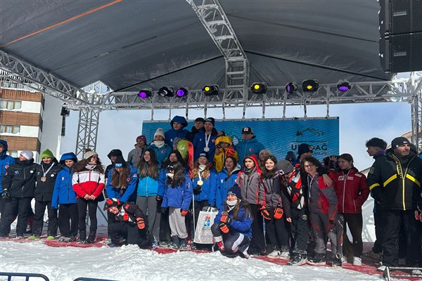 Osmangazi’de 42. Uluslararası Uludağ FIS Çocuk Kupası sona erdi