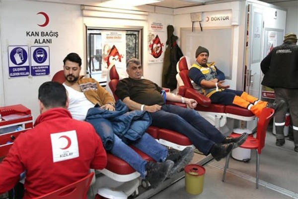 Mardin Büyükşehir Belediyesi ve Türk Kızılay’dan kan bağışı kampanyası