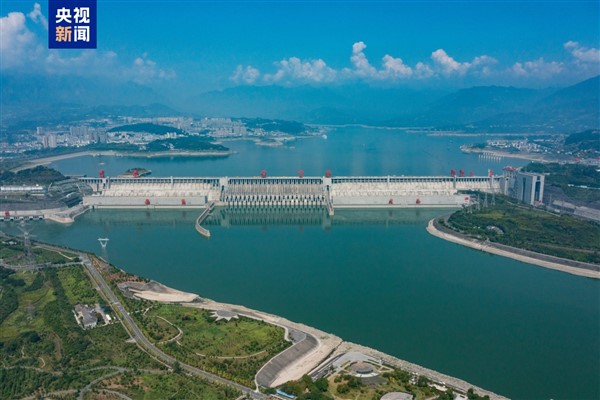 Dünyanın en büyük temiz enerji koridoru 4 milyar kWh elektrik üretti