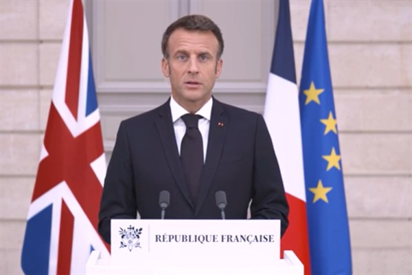 Macron ”önemli” AB liderleriyle Paris’te bir araya geliyor