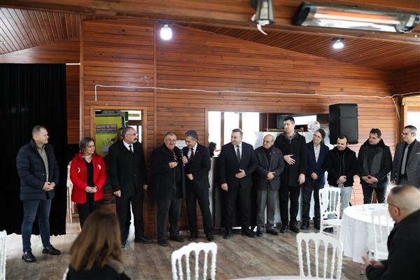 Gemlik Belediye Başkanı Deviren muhtarlarla buluştu