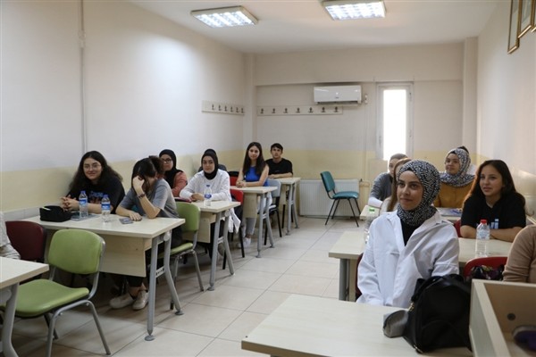 Manisa’da 7 ve 11 sınıf öğrencilerine yönelik ödüllü öğrenci alım sınavı düzenlenecek