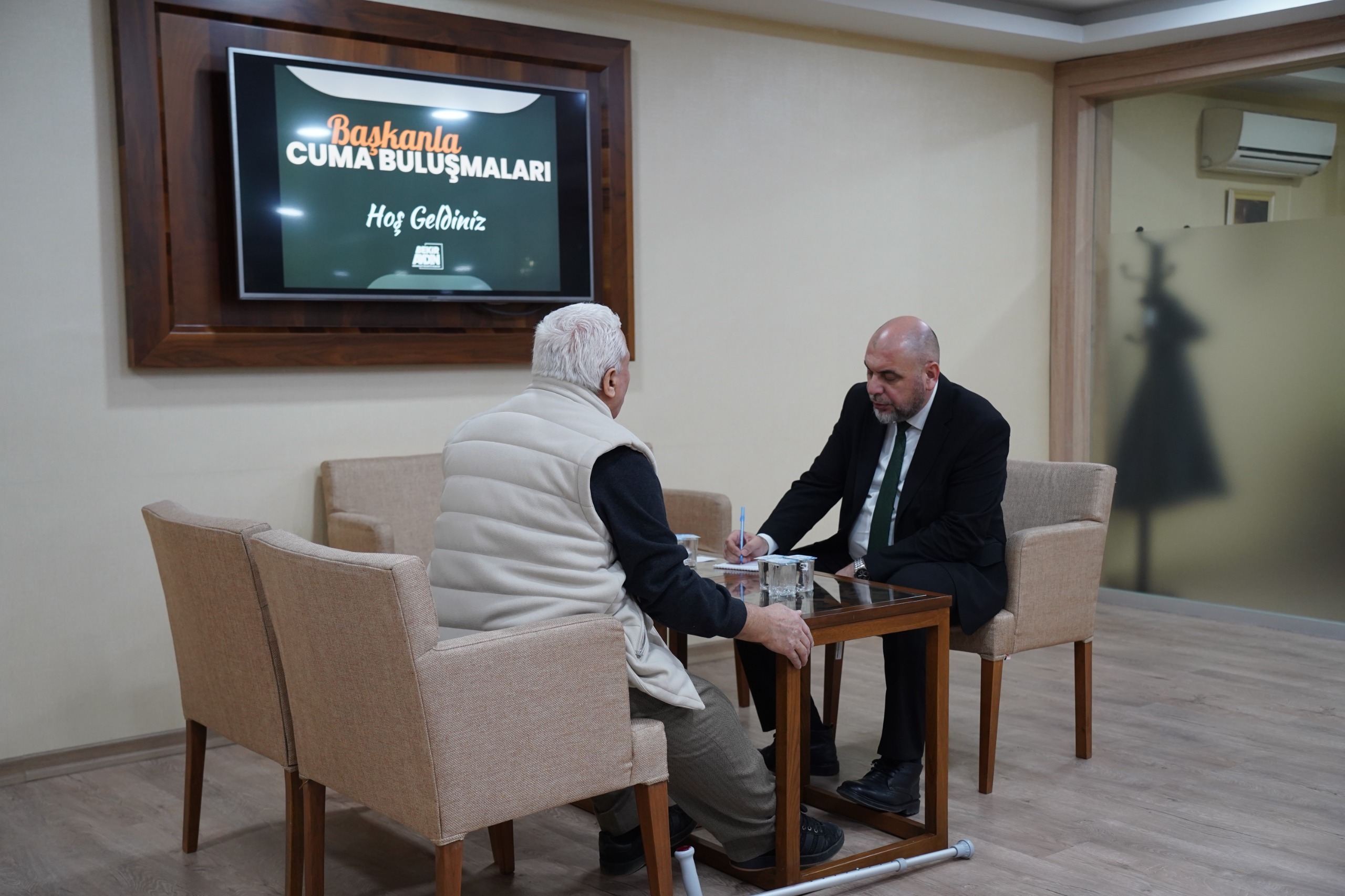 Başkan Aydın, vatandaşlarla bir araya geldi