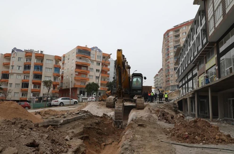 Mardin Büyükşehir Belediyesi yetkilileri içme suyu projesini yerinde inceledi