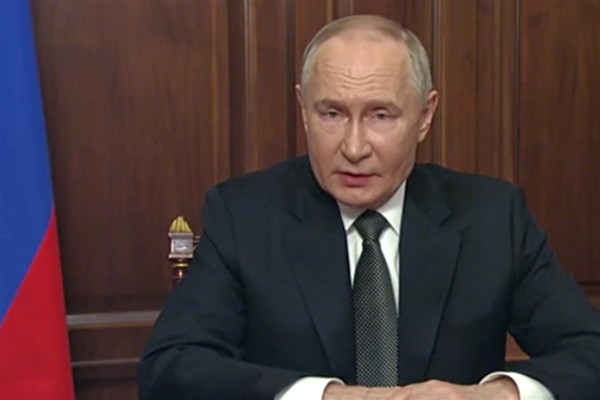 Putin, Ukrayna’dan yapılan suç teşkil eden aramaların engellenmesini emretti