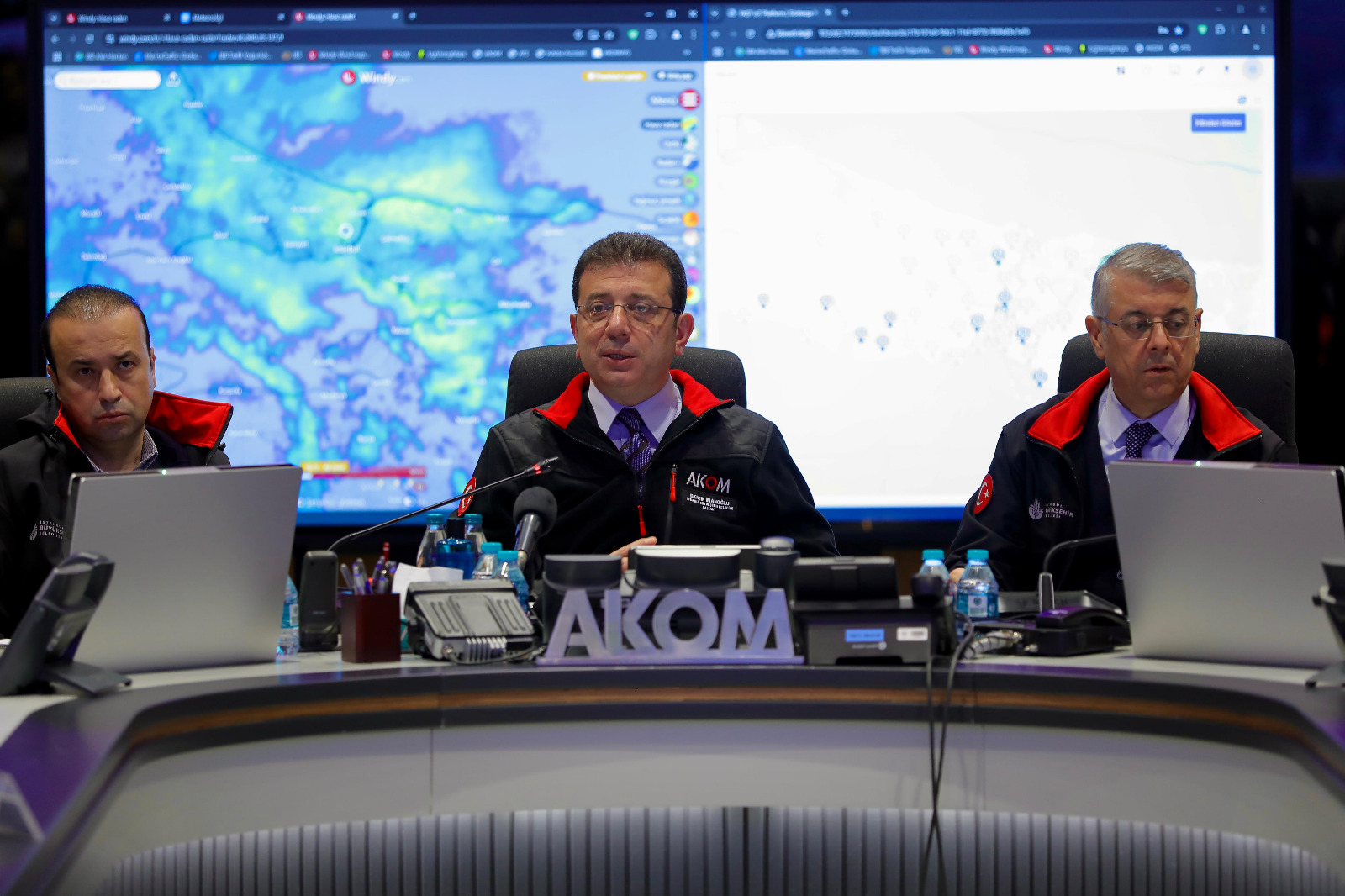 İmamoğlu: Zorunlu olmadıkça kesinlikle şahsi araçlarınızla trafiğe çıkmayınız