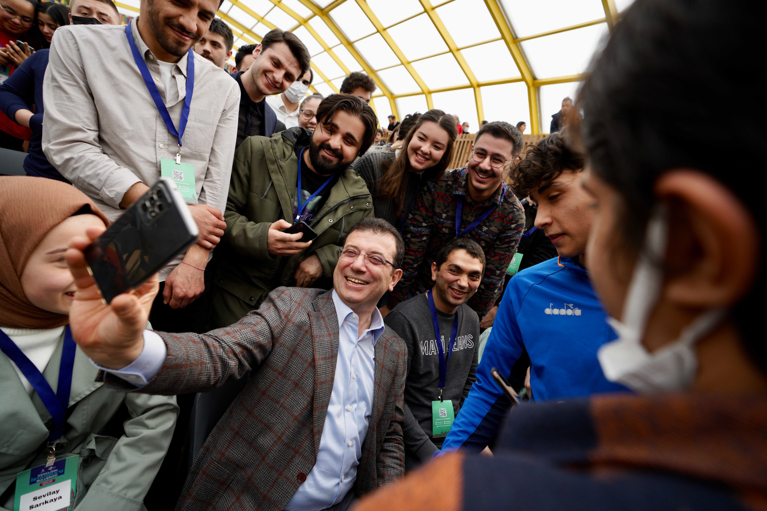 İBB’den öğrencilere ulaşım desteği