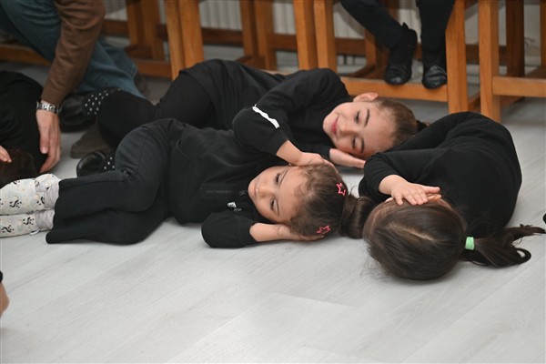 Manisa’da “Depreme Hazırlık Semineri” düzenlendi