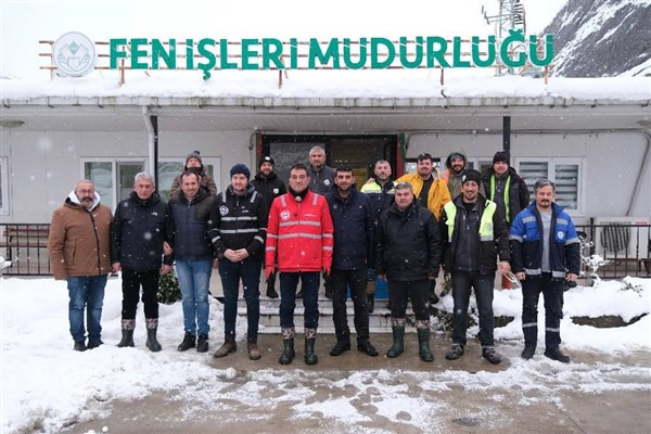 Giresun’da karla mücadele çalışmaları sürdürüldü