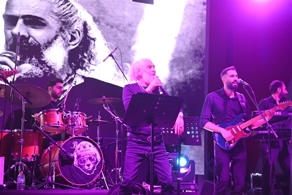 Manisa Büyükşehir Belediyesi, Ustalara Saygı anma konseri düzenledi