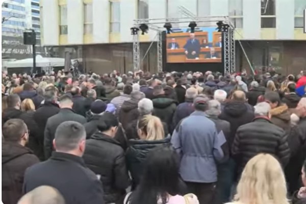 Bosnalı Sırp lider tarihi davada hapse mahkum edildi