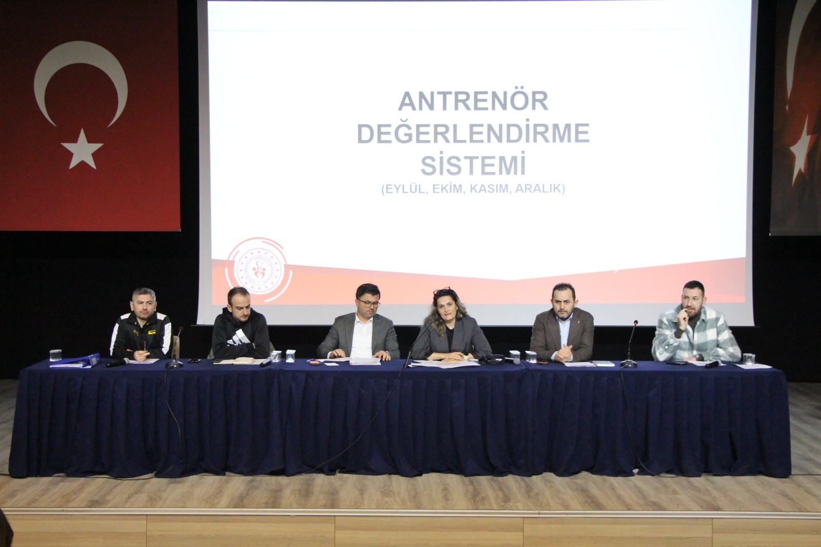 Düzce’de Antrenör Değerlendirme Toplantısı yapıldı