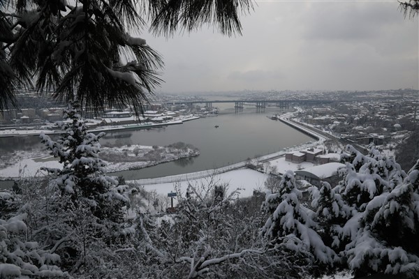 İstanbul için şiddetli kar ve fırtına uyarısı