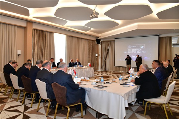 DOKA’nın Yönetim Kurulu toplantısı Gümüşhane’de gerçekleştirildi