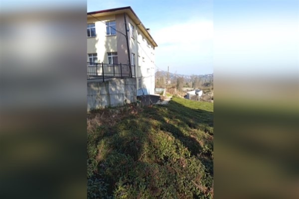 Rize Milli Eğitim Müdürlüğü’nden Ortapazar Ortaokulu’ndaki çökmeler hakkında açıklama