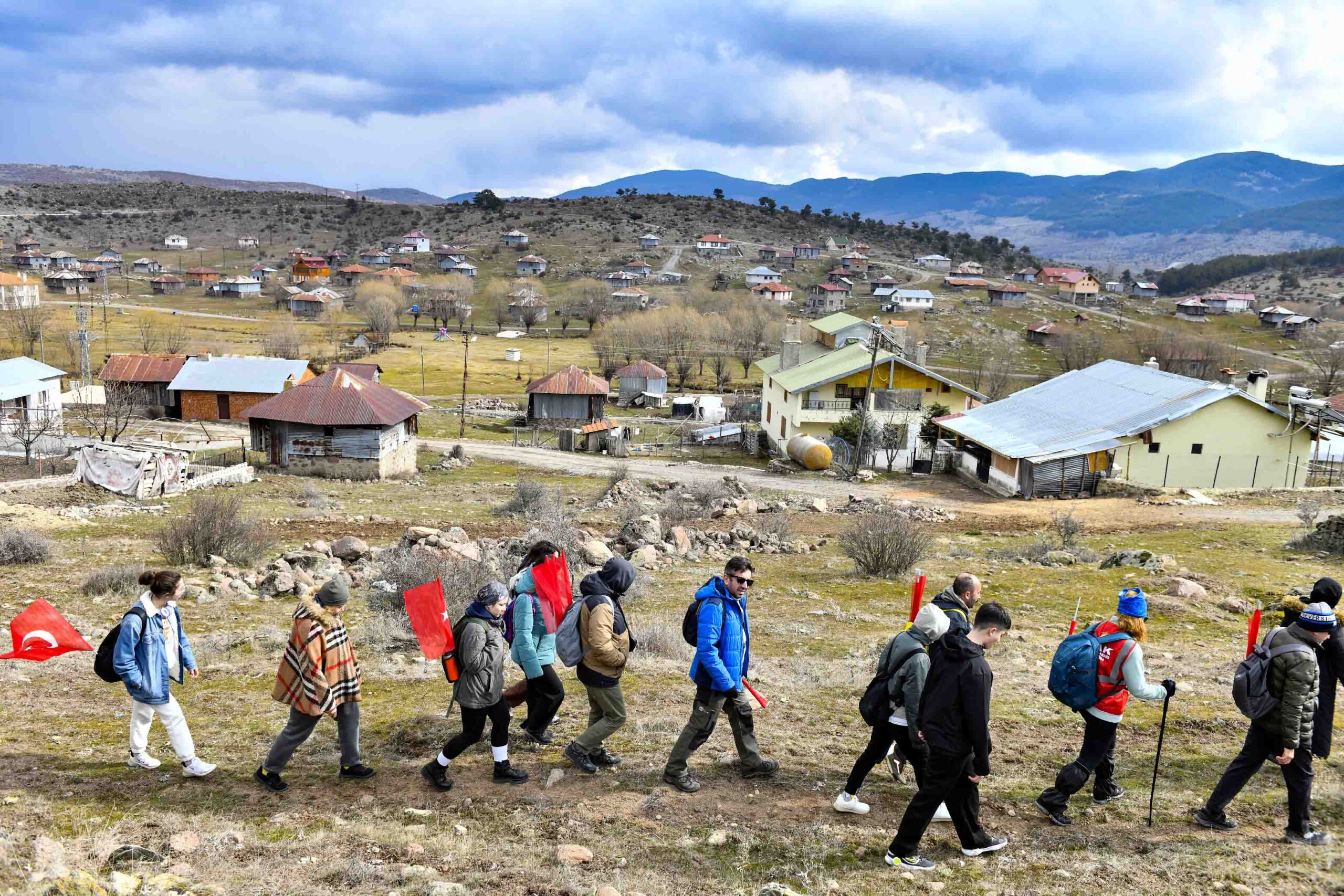 Başkentliler Güdül Sorgun Yaylası’nda doğa yürüyüşünde buluştu