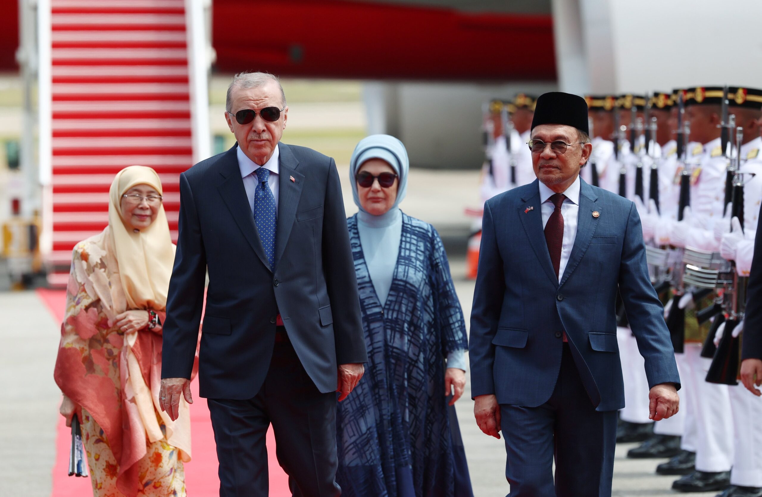 Cumhurbaşkanı Erdoğan, Malezya’nın başkenti Kuala Lumpur’a ulaştı