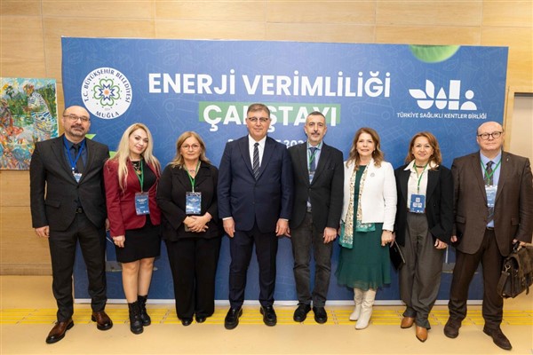 Başkan Tugay Muğla’da düzenlenen Enerji Verimliliği Çalıştayı’na katıldı