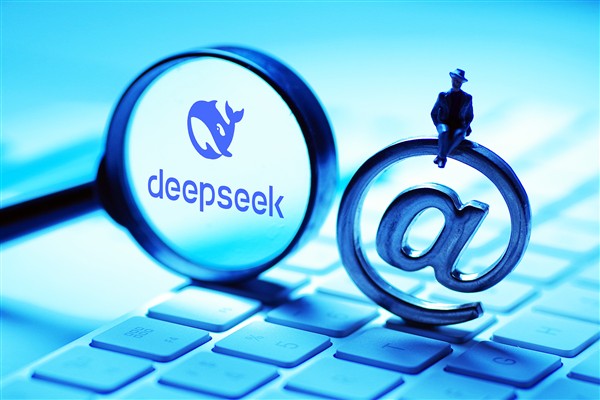 Çin’den DeepSeek açıklaması: Uluslararası iletişimi güçlendirmeye hazırız