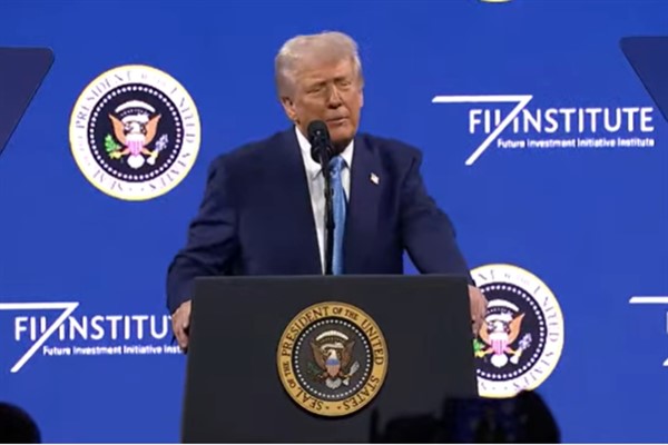 Trump, Zelenski’nin isteseydi Rusya ile görüşmelere katılabileceğini söyledi