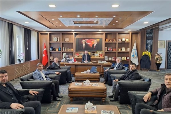 İlim Yayma Cemiyeti Bitlis Şubesinden, Başkan Tanğlay’a ziyaret