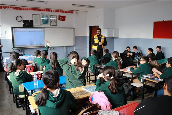 Haliliye Belediyesi Psikolojik Danışmanlık ve Diyetisyen Birimi eğitimlerini sürdürüyor