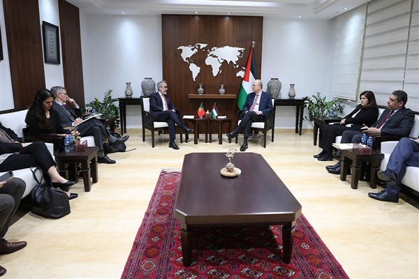 Başbakan Mustafa, Portekiz Dışişleri Bakanı Rangel ile görüştü