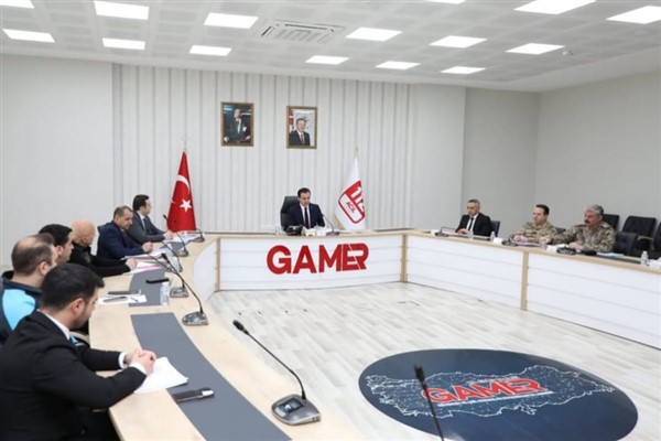 Bitlis’te Acil Çağrı Hizmetleri Toplantısı gerçekleşti