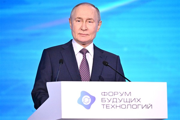 Rusya Devlet Başkanı Putin, Geleceğin Teknolojileri Forumu’na katıldı