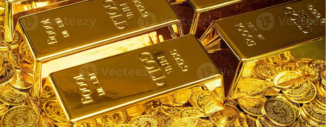 Altın fiyatları Trump’ın vergi tehditleri etkisiyle yeni rekor düzeye yükseldi