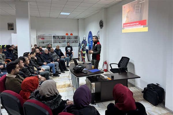 Çorum Belediyesi personeline yangın eğitimi