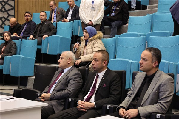 Kütahya’da Halk Günü Toplantıları ile vatandaşların talepleri değerlendiriliyor