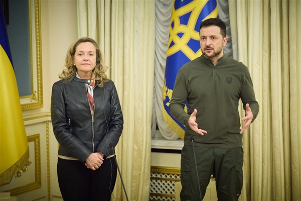 Zelenski, Avrupa Yatırım Bankası Başkanı Calvino ile bir araya geldi