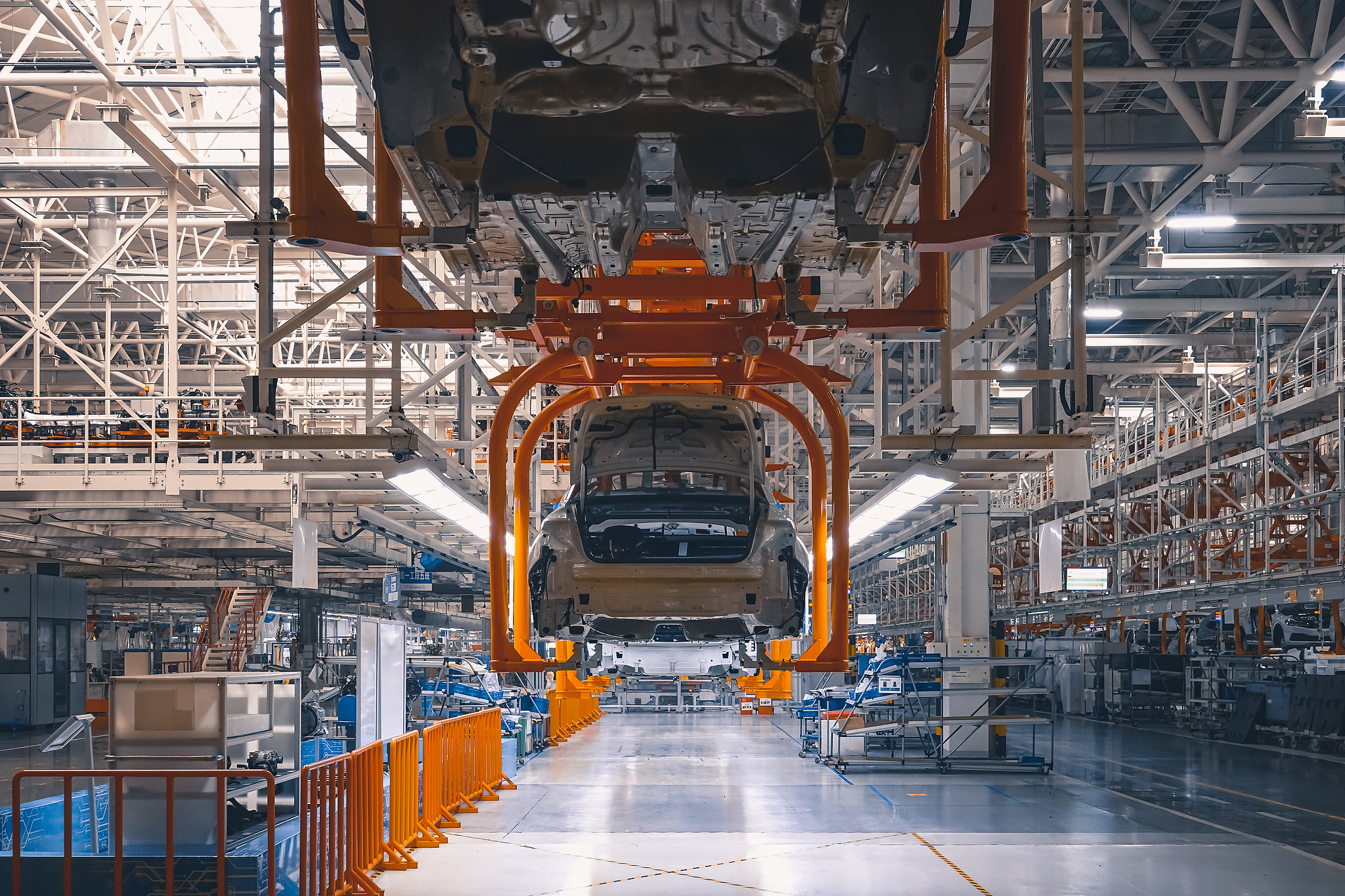 Ocak ayında Çin’de 2,15 milyon binek otomobil üretildi