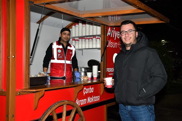 Manisa Büyükşehir, çorba ikramı noktalarını artırdı