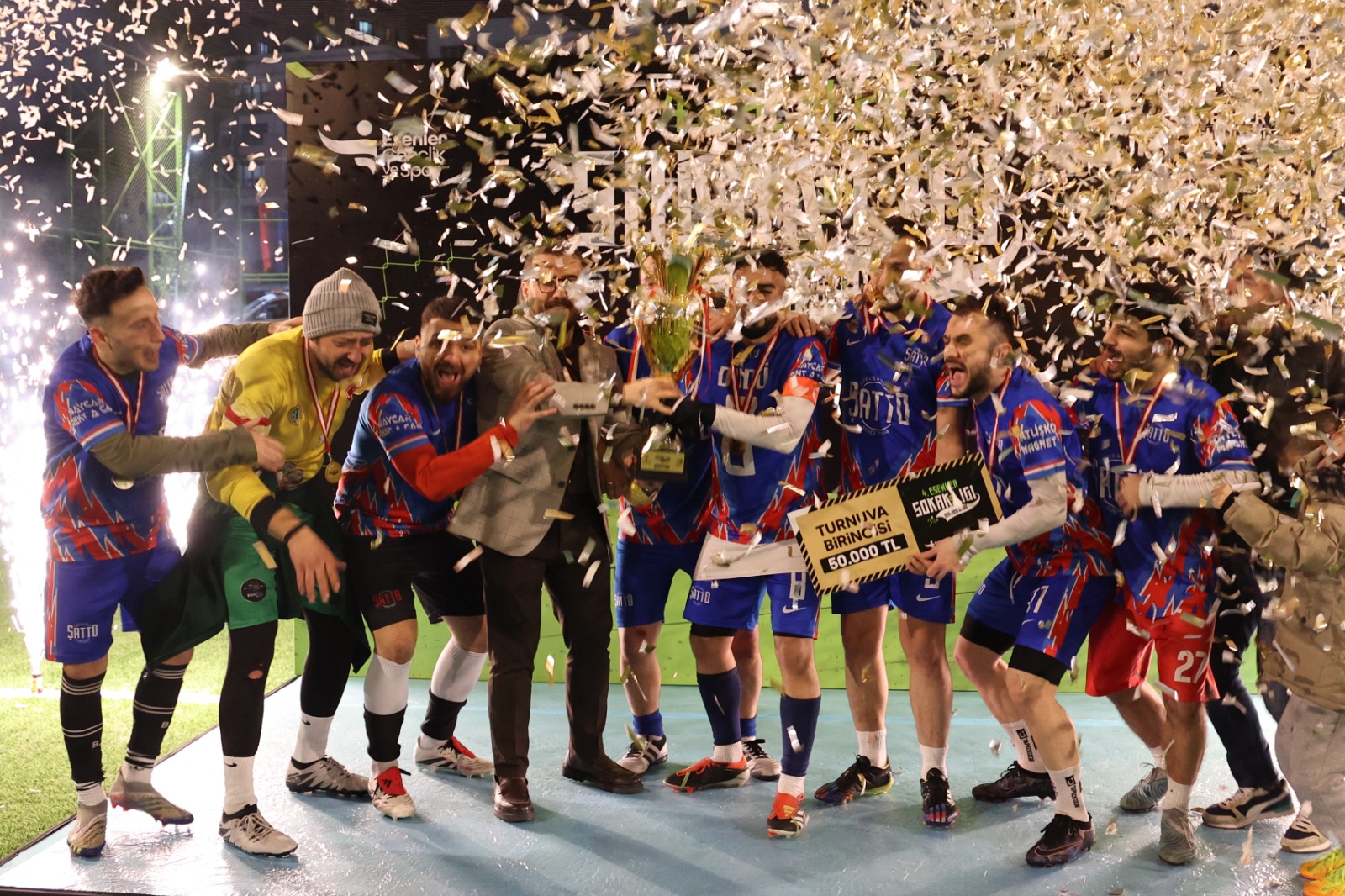 Esenler Şatto üst üste ikinci kez şampiyon