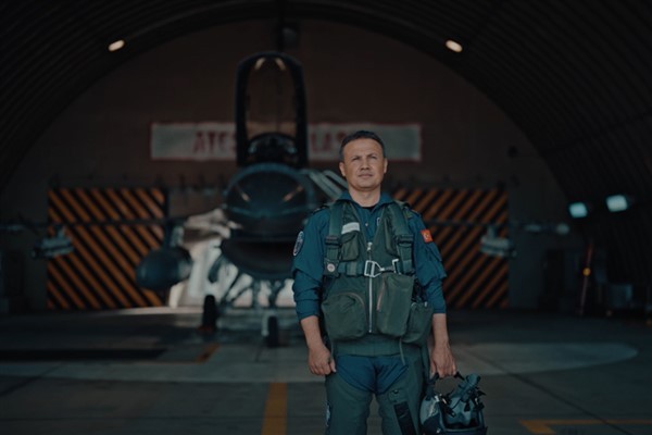 Öğrenciler “Ufkun Ötesinde” belgeselini izledi