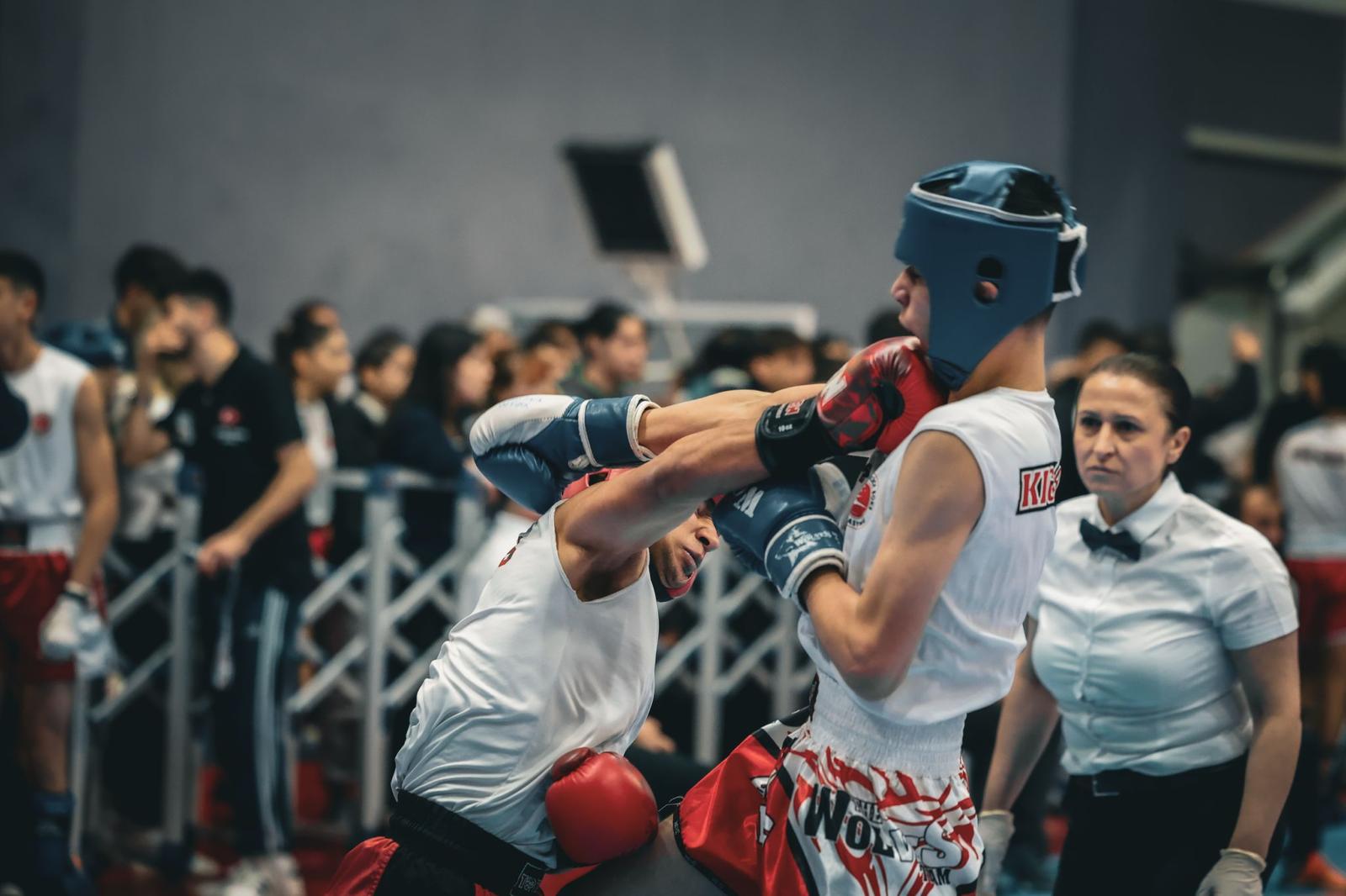 Gençler Kick Boks Şampiyonası, Ordu’da başladı