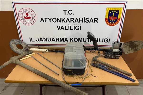 Afyonkarahisar’da kaçak kazı operasyonu