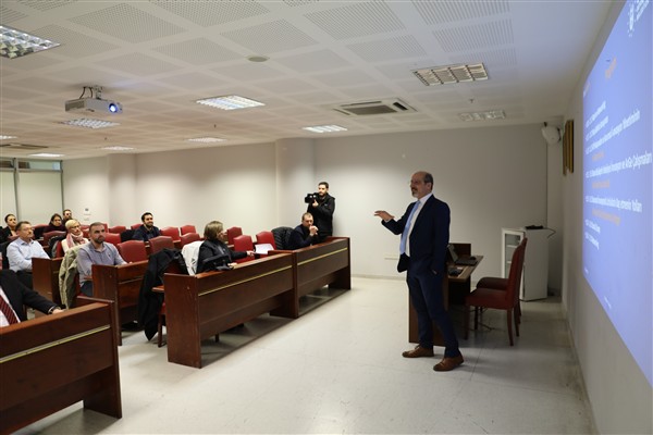 Bursa’da “Kurumsal İnovasyon ve Girişimcilik Yöneticileri Buluşması” gerçekleştirildi
