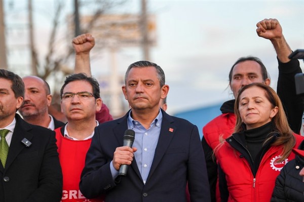 Özel’den sanatçı Barış Manço’nun ölüm yıldönümü için anma mesajı