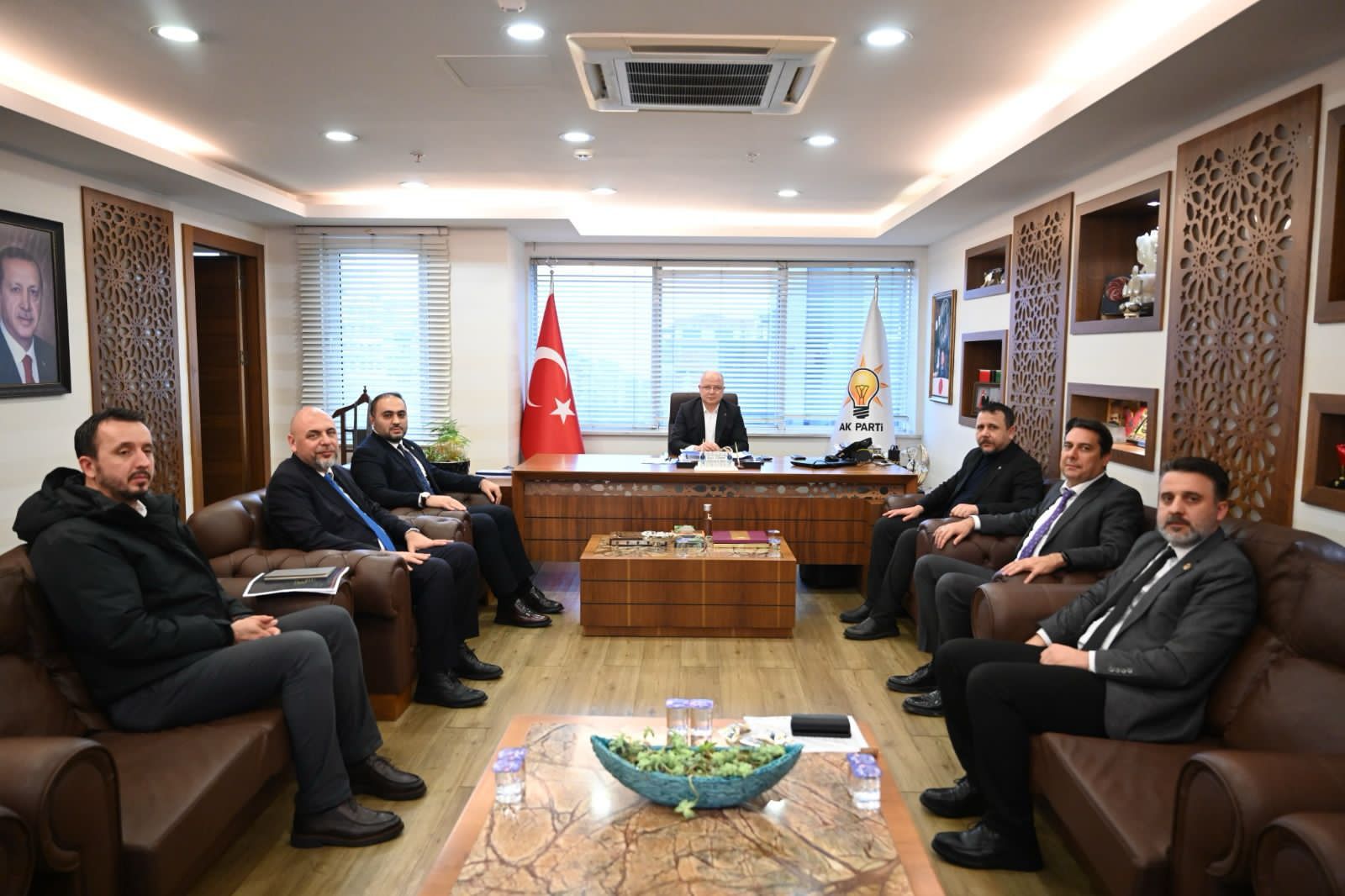 Orhangazi‘nin başkanlarından Bursa’ya Cumhur İttifakı ziyareti