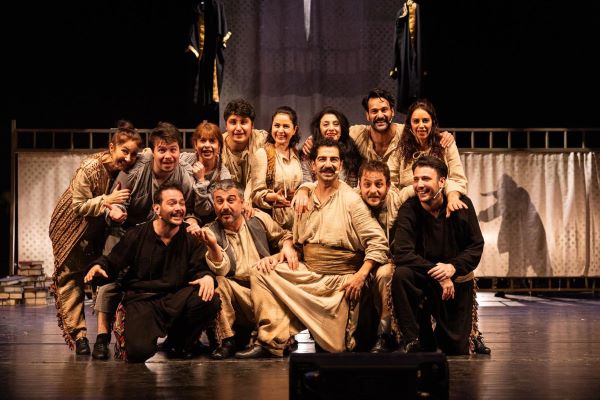 Haldun Taner’in eseri “Eşeğin Gölgesi” yeniden sahnede