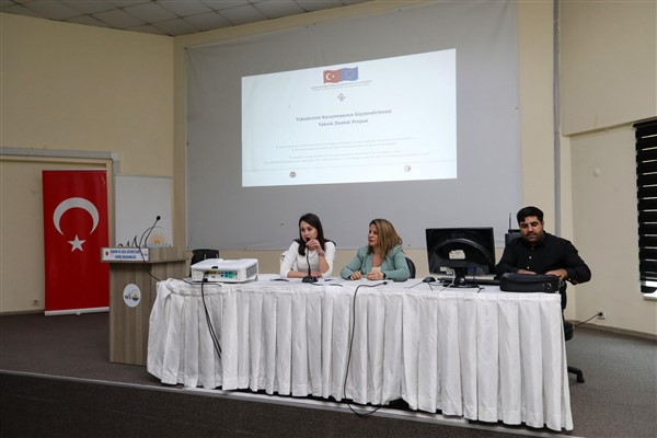 Van Büyükşehir’den Tüketici Hakları semineri