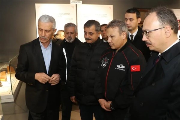 Siirt Valisi Kızılkaya ve Alper Gezeravcı’dan İbrahim Hakkı Hazretleri Müzesi’ne ziyaret