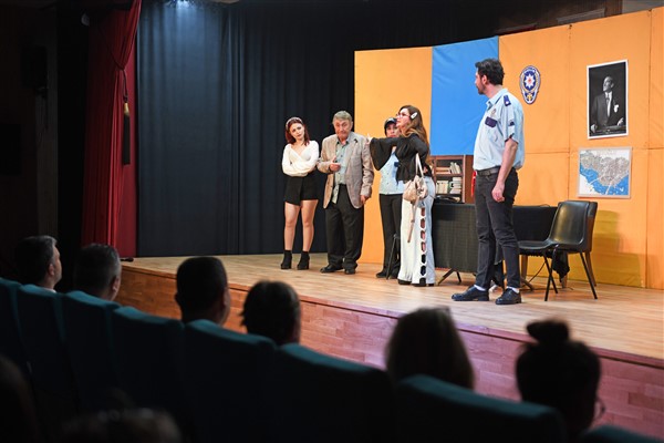 Tarlabaşı Karakolu Osmangazi’de sahnelendi